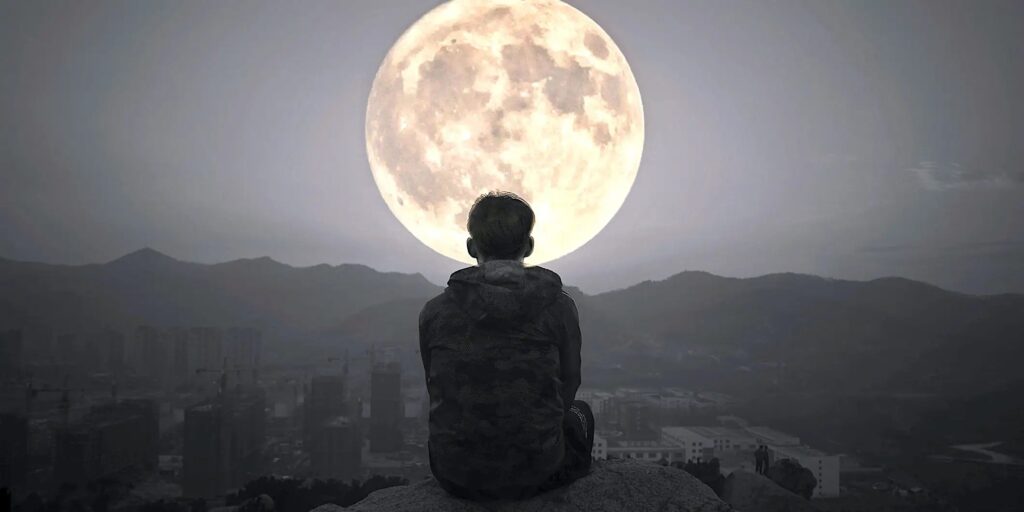 la luna y su conexion con el autoconocimiento personal y espiritual
