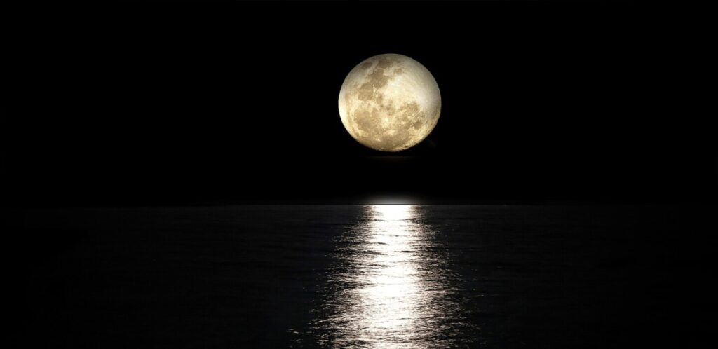 luna negra en astrologia significado y profundidad espiritual
